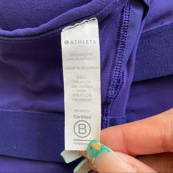 Athleta Conscious Crop D-DD+ in Poseidon Blue - Picture 7 of 11